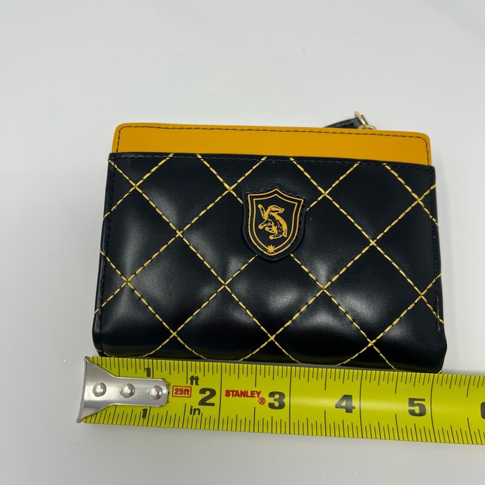 Miniso x Harry Potter Hufflepuff Black and Yellow Quilted Wallet - Picture 8 of 9